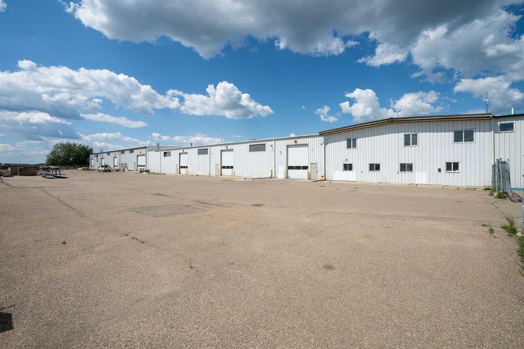 4604 62 Avenue, Lloydminster, AB