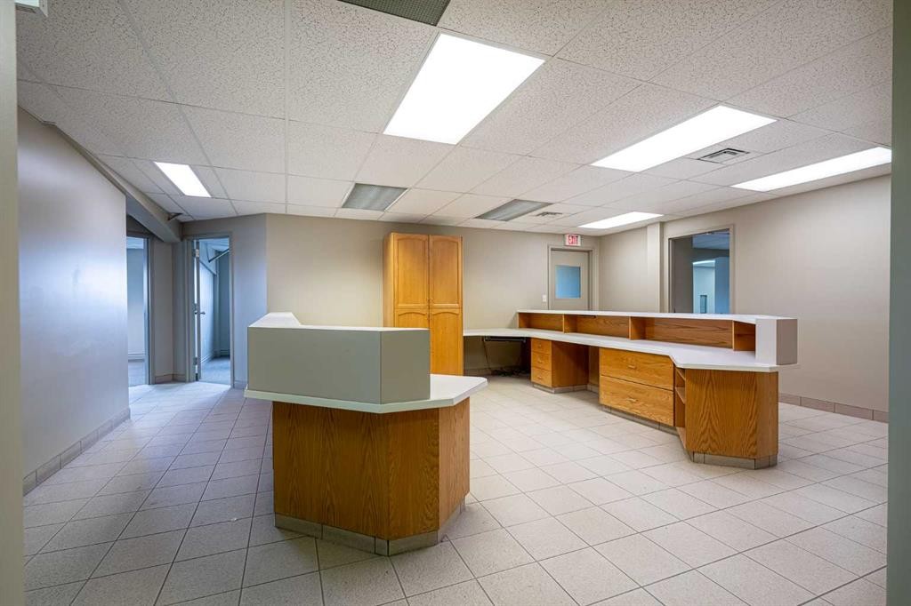 4604 62 Avenue, Lloydminster, AB