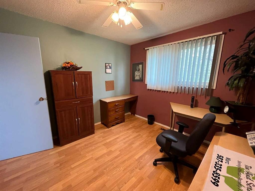 85057 90 Range, Rural Two Hills No. 21, County Of, AB - Indoor