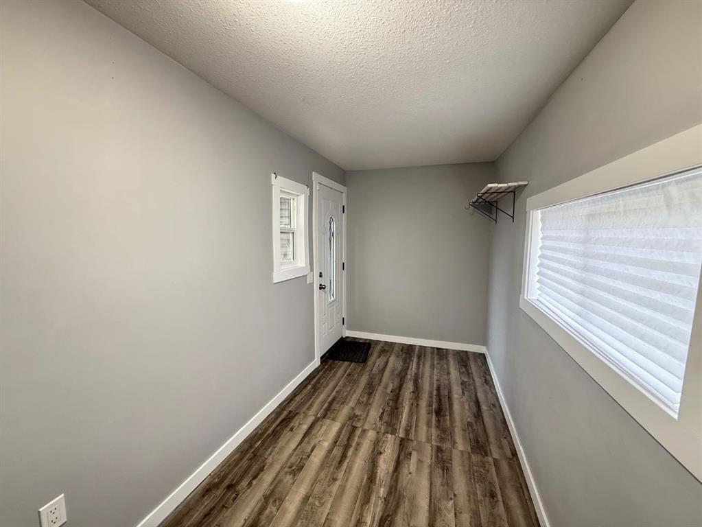 4535 47 Street, Lloydminster, SK - Indoor Photo Showing Other Room