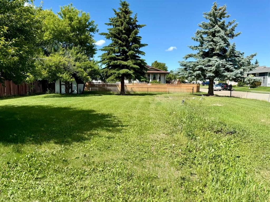 1958 5 Avenue, Wainwright, AB