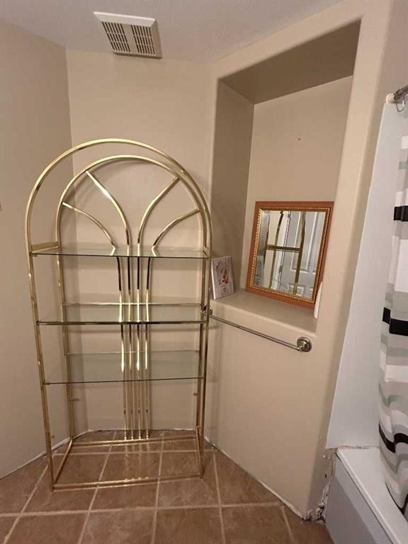 5215 58 Street, Vermilion, AB - Indoor Photo Showing Garage