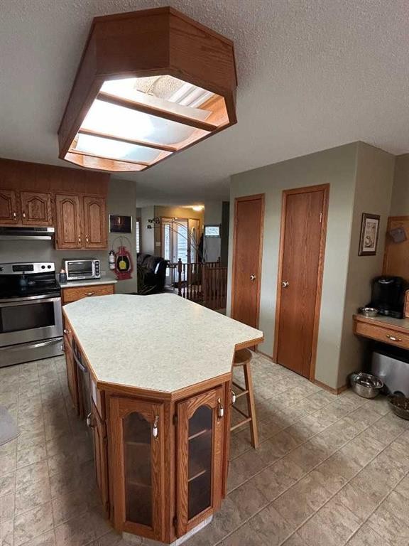 5215 58 Street, Vermilion, AB - Indoor Photo Showing Kitchen
