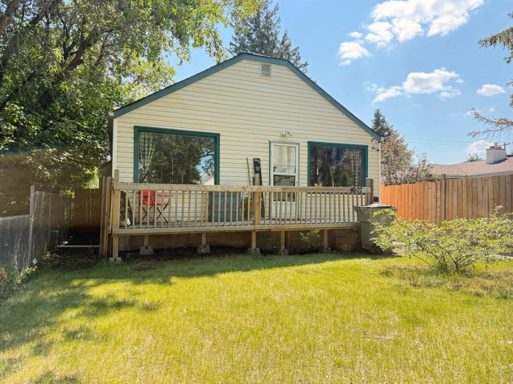 4807 49 Street, Lloydminster, SK - Outdoor