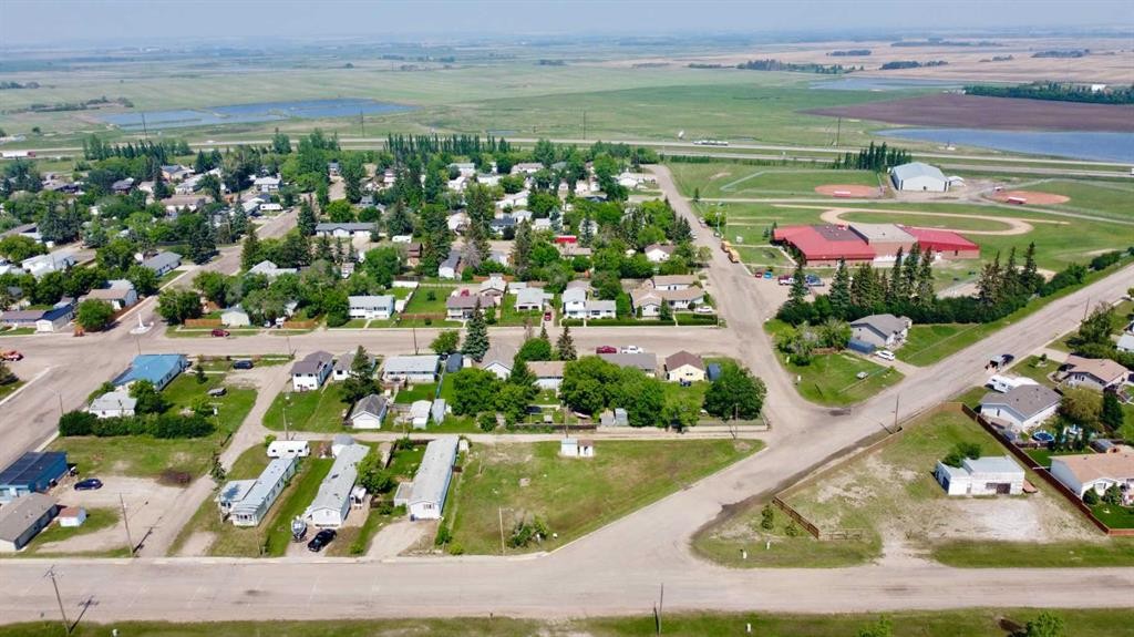 20 Railway Avenue East, Marshall, SK