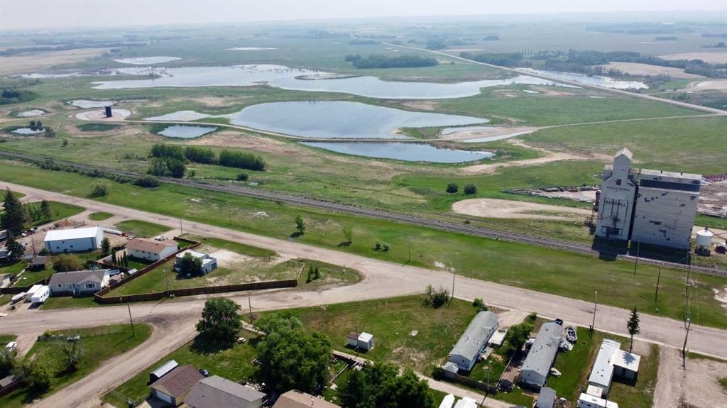 20 Railway Avenue East, Marshall, SK