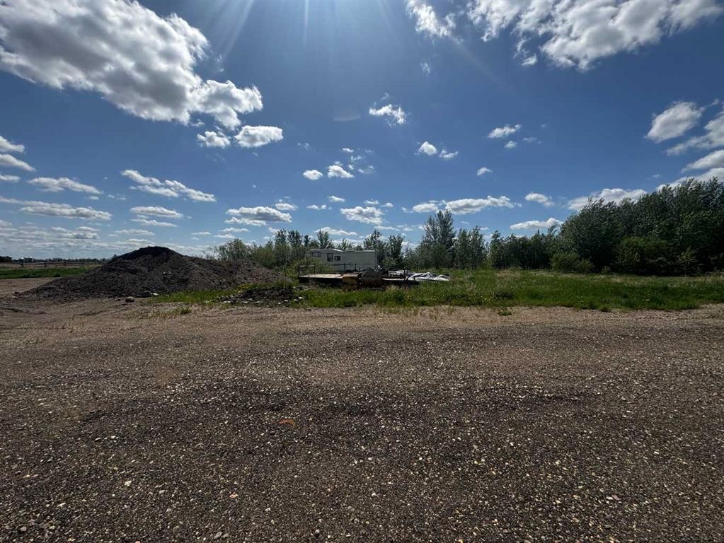 4601-4603 49 Avenue, Dewberry, AB