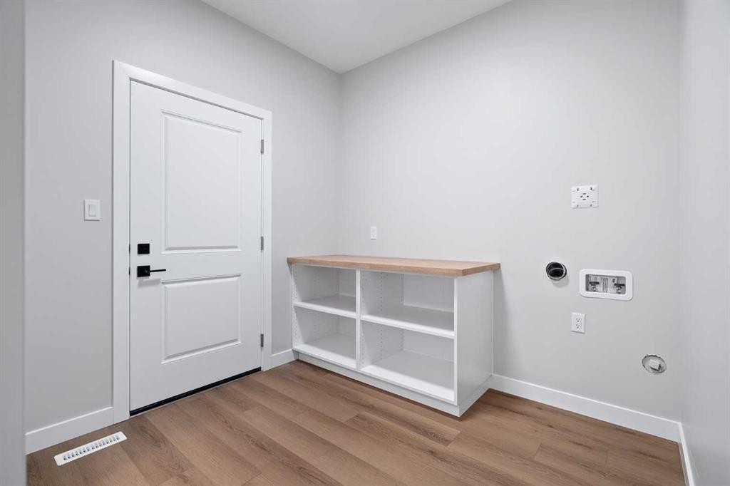 6004 13 Street, Lloydminster, AB - Indoor Photo Showing Other Room