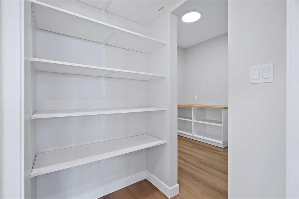 6004 13 Street, Lloydminster, AB - Indoor With Storage