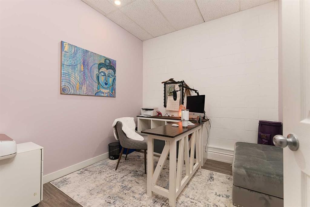 4809 And 4811 49 Avenue, Lloydminster, SK