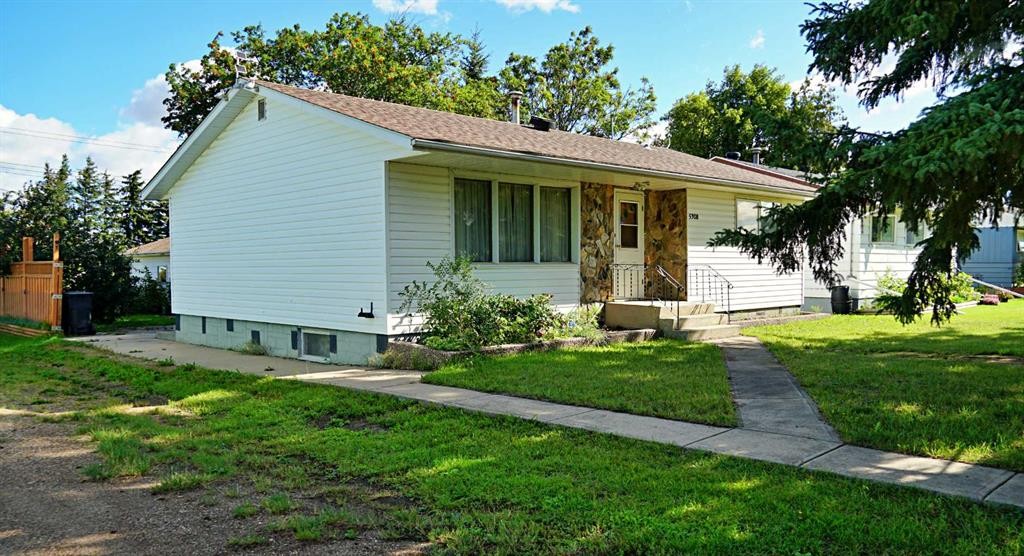 5308 52Nd Avenue, Mannville, AB - Outdoor