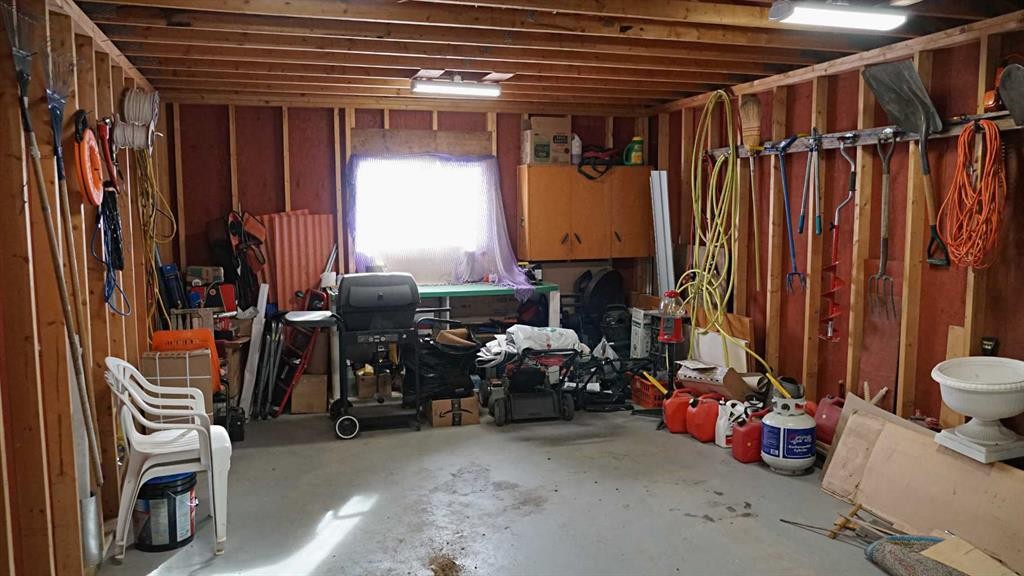 4703 49 Street, Myrnam, AB - Indoor