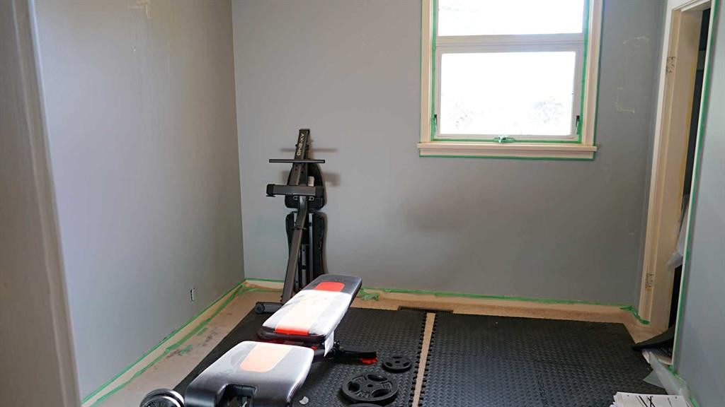 4703 49 Street, Myrnam, AB - Indoor Photo Showing Other Room