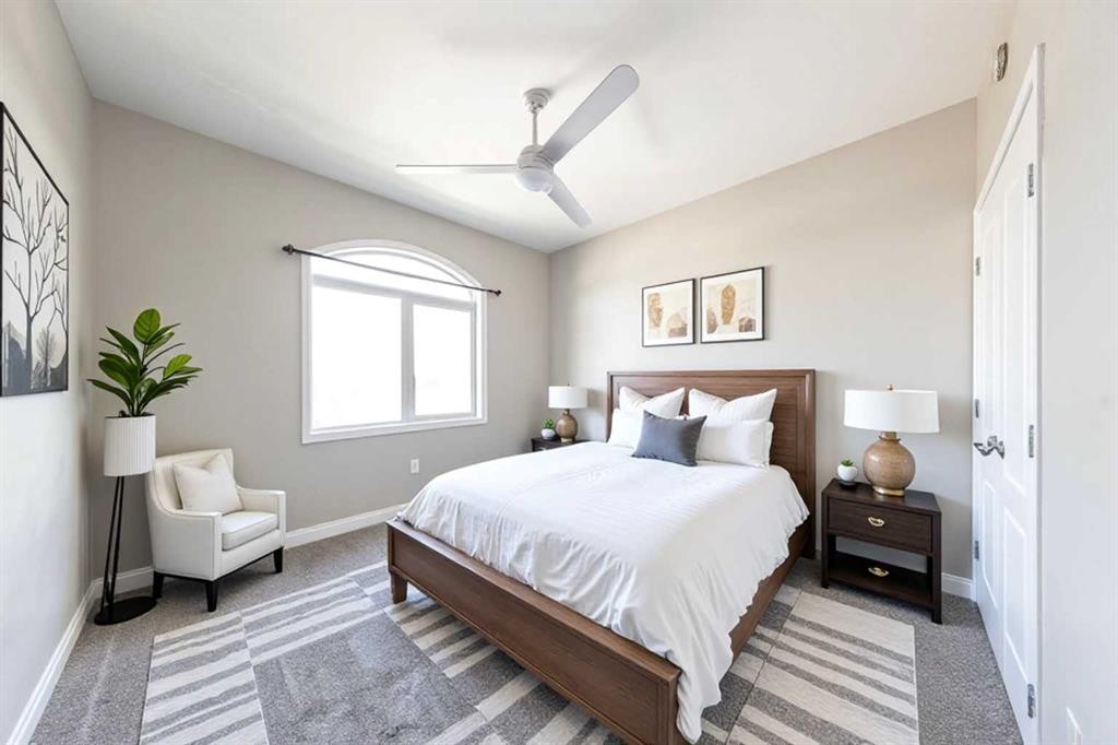 #405-6802 42 Street, Lloydminster, AB - Indoor Photo Showing Bedroom