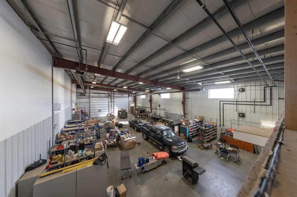 7156 56 Street, Lloydminster, AB