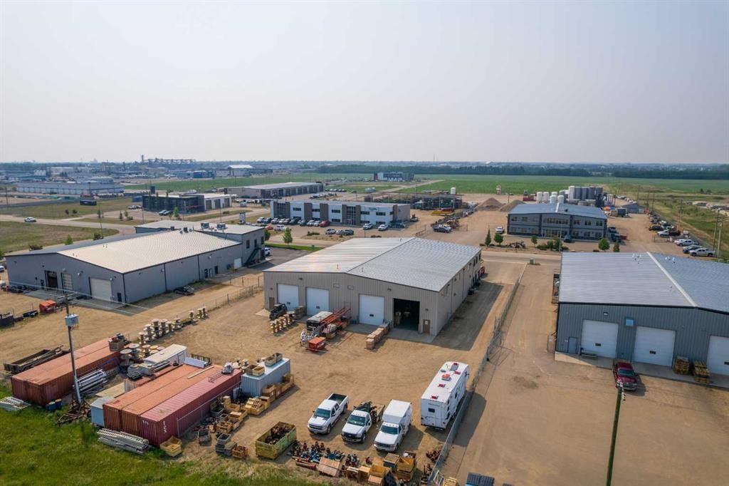 7156 56 Street, Lloydminster, AB