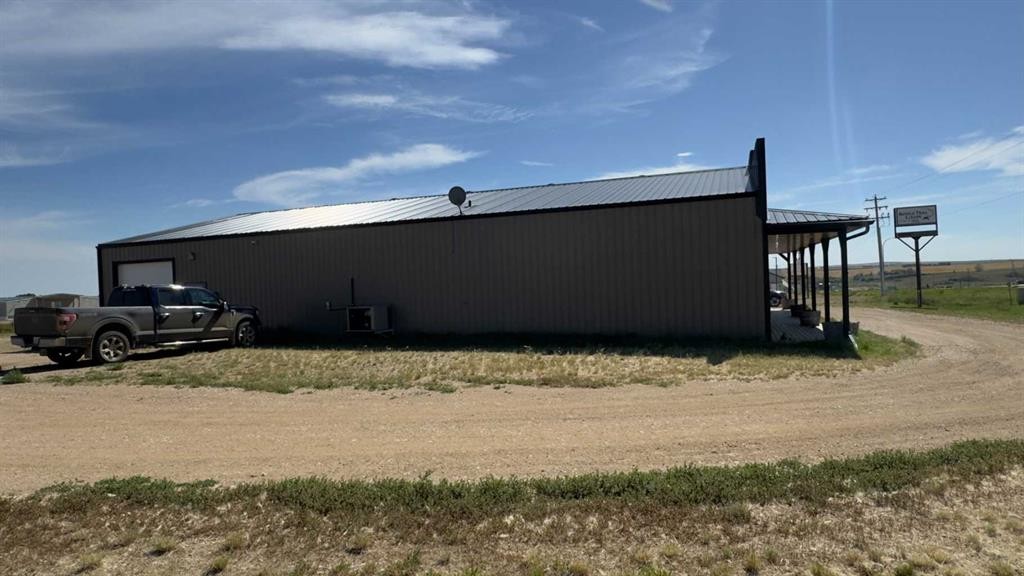 5102 43 Street, Consort, AB