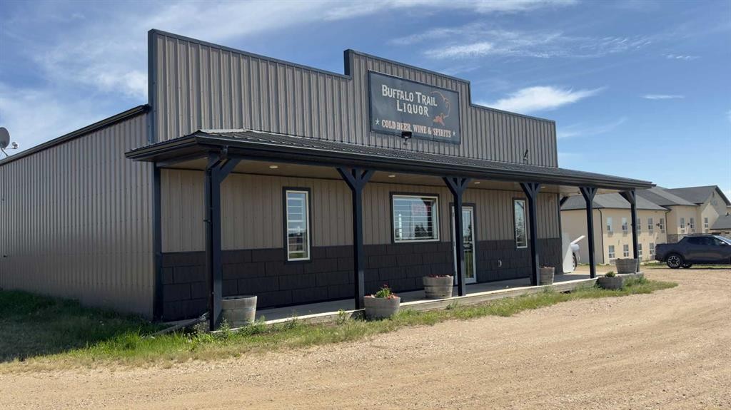 5102 43 Street, Consort, AB