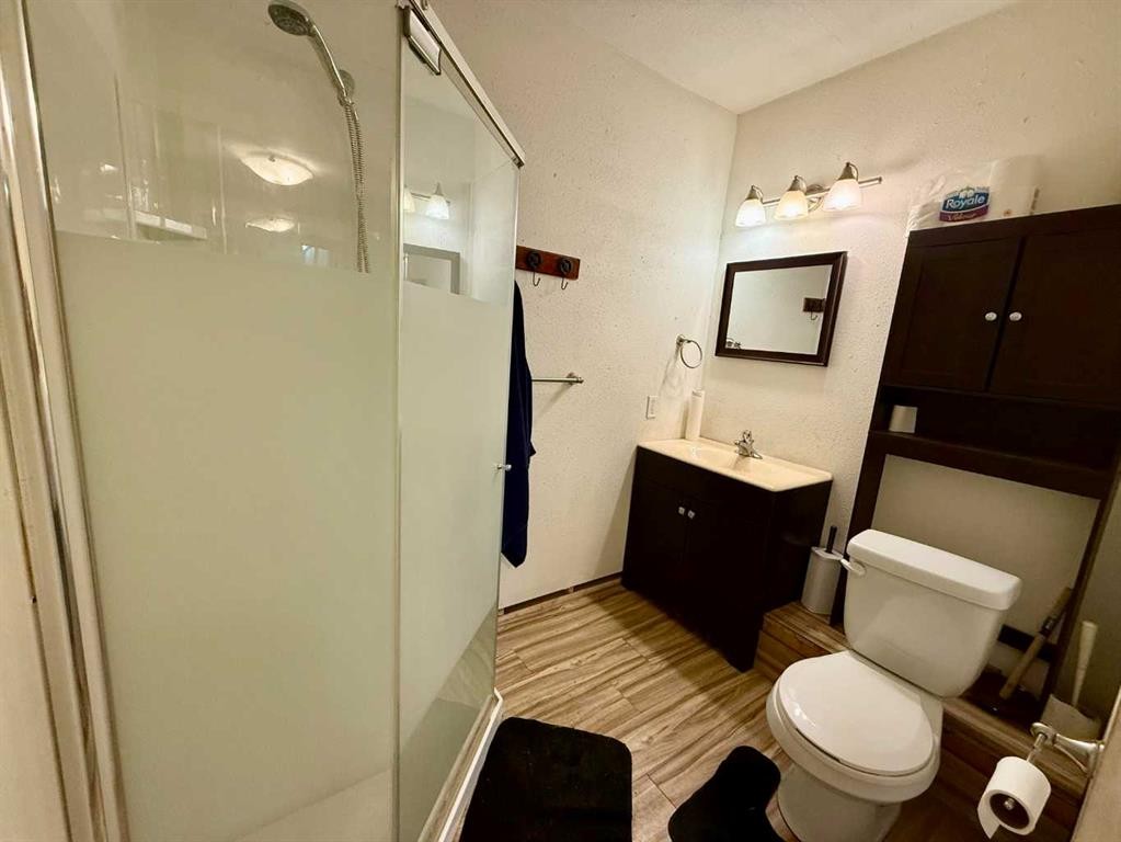 5114 43 Street, Consort, AB