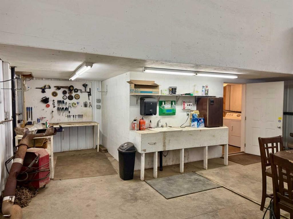 5114 43 Street, Consort, AB