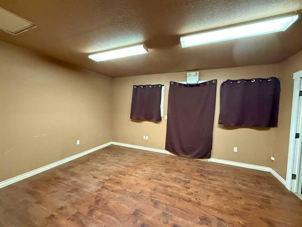 5114 43 Street, Consort, AB