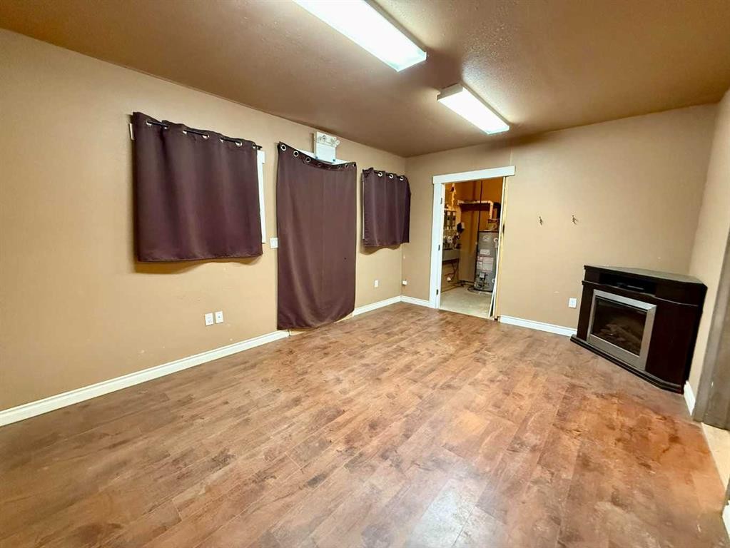 5114 43 Street, Consort, AB