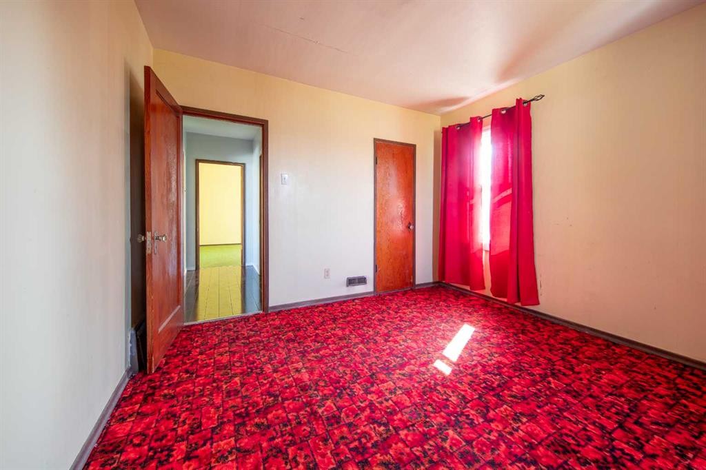 1828 49 Avenue, Lloydminster, SK - Indoor