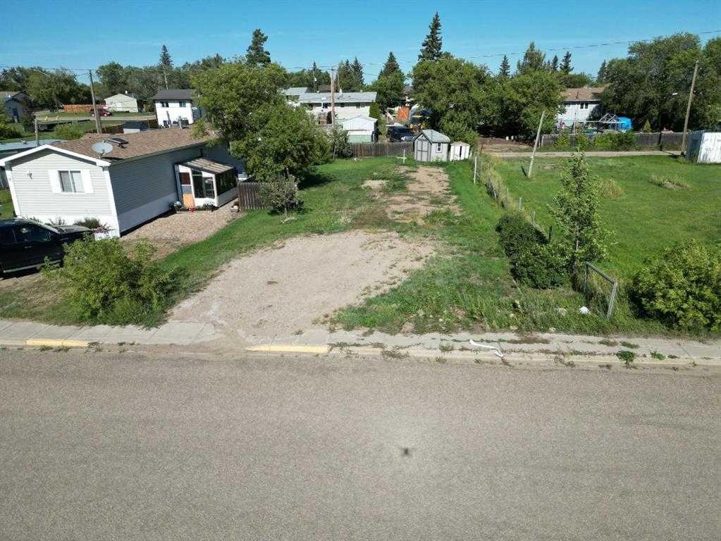 18 Railway Avenue East, Marshall, SK