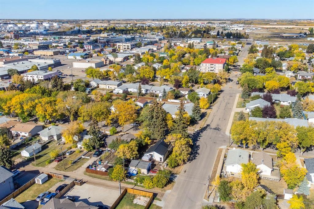 4801 46 Street, Lloydminster, SK - Outdoor With View