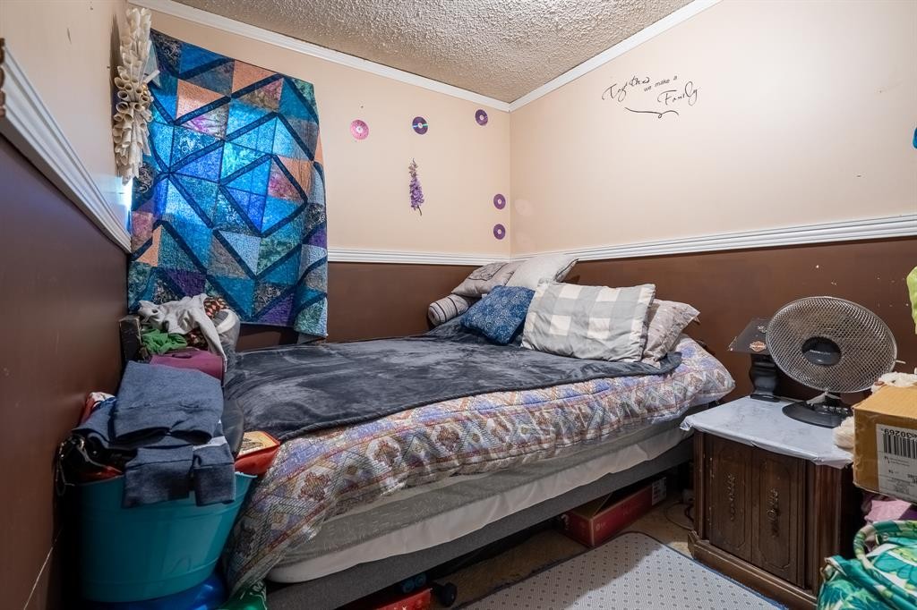 4801 46 Street, Lloydminster, SK - Indoor Photo Showing Bedroom