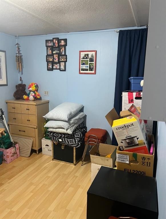 100 4 Avenue North, Marwayne, AB - Indoor