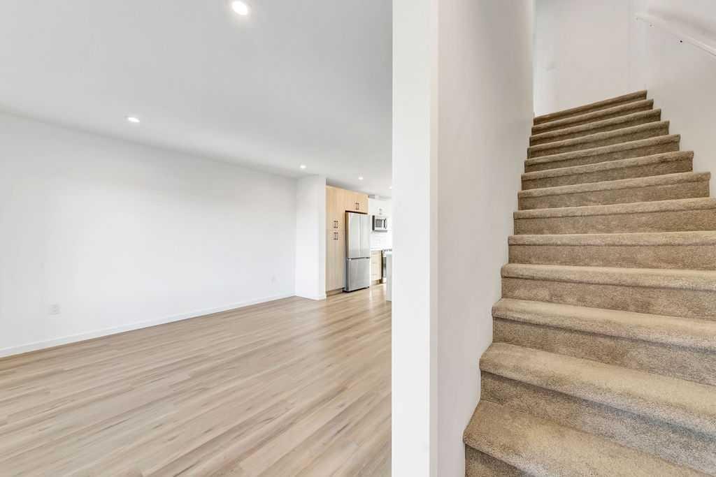 19-3616 41 B Avenue, Lloydminster, SK - Indoor Photo Showing Other Room