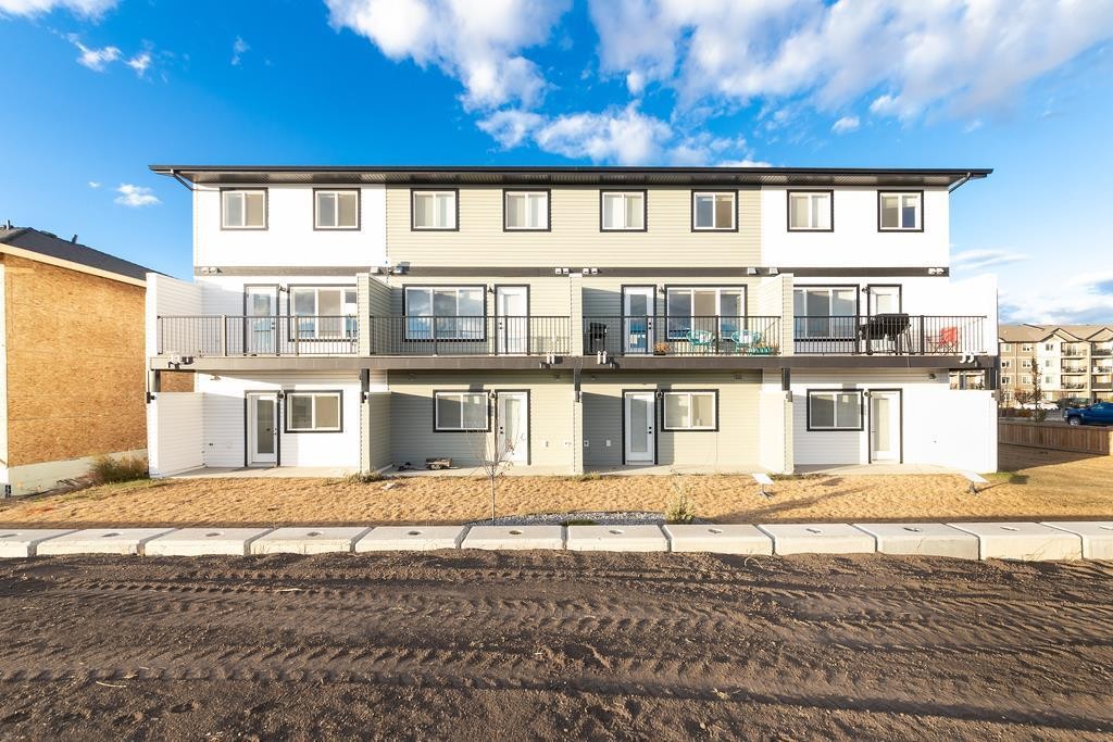 19-3616 41 B Avenue, Lloydminster, SK - Outdoor