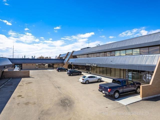 5704 44 Street, Lloydminster, AB