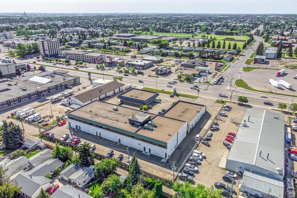 5704 44 Street, Lloydminster, AB