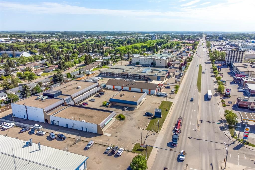 5704 44 Street, Lloydminster, AB