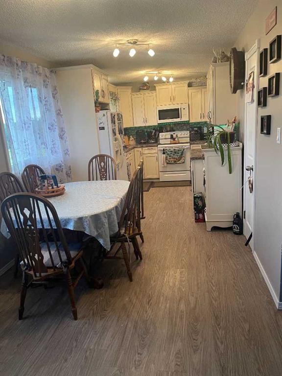 541016 55 Range, Rural Vermilion River, County Of, AB