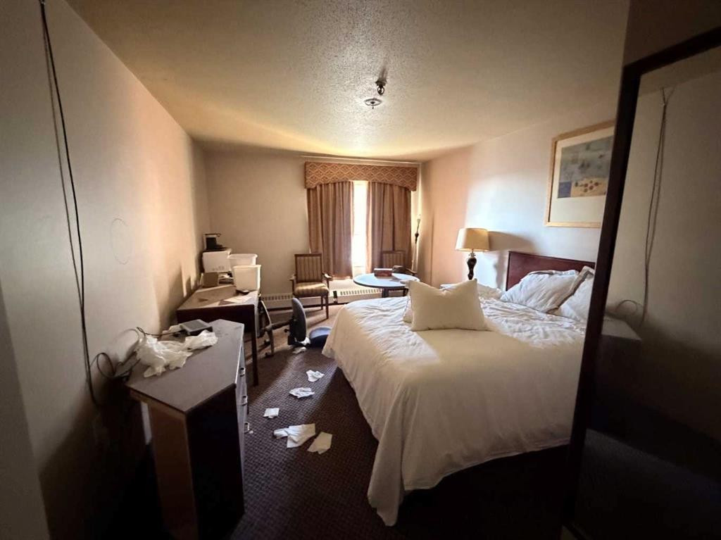 5003 50 Street, Provost, AB