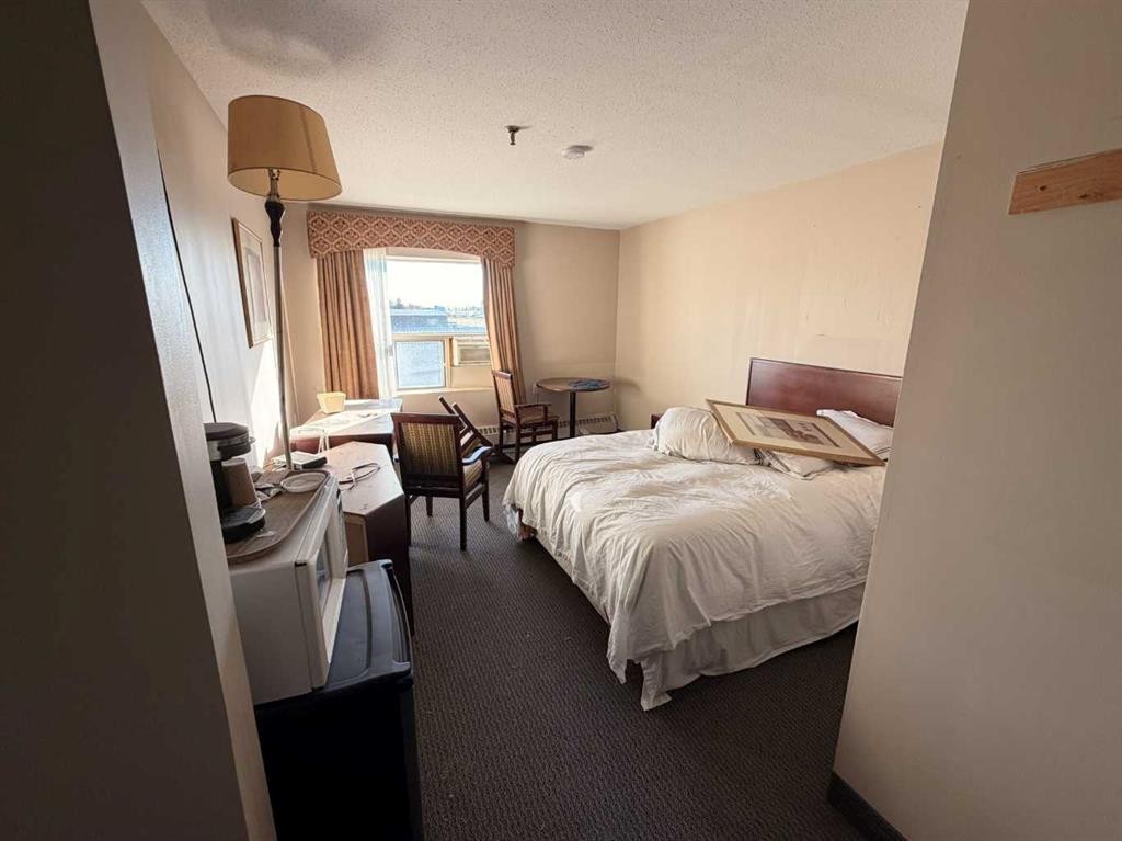 5003 50 Street, Provost, AB