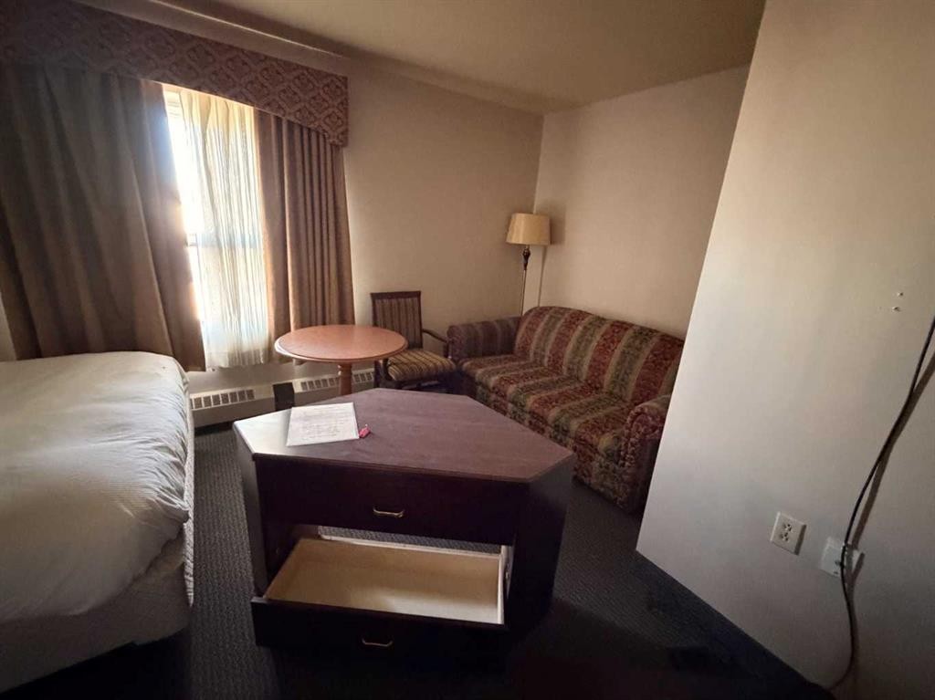 5003 50 Street, Provost, AB