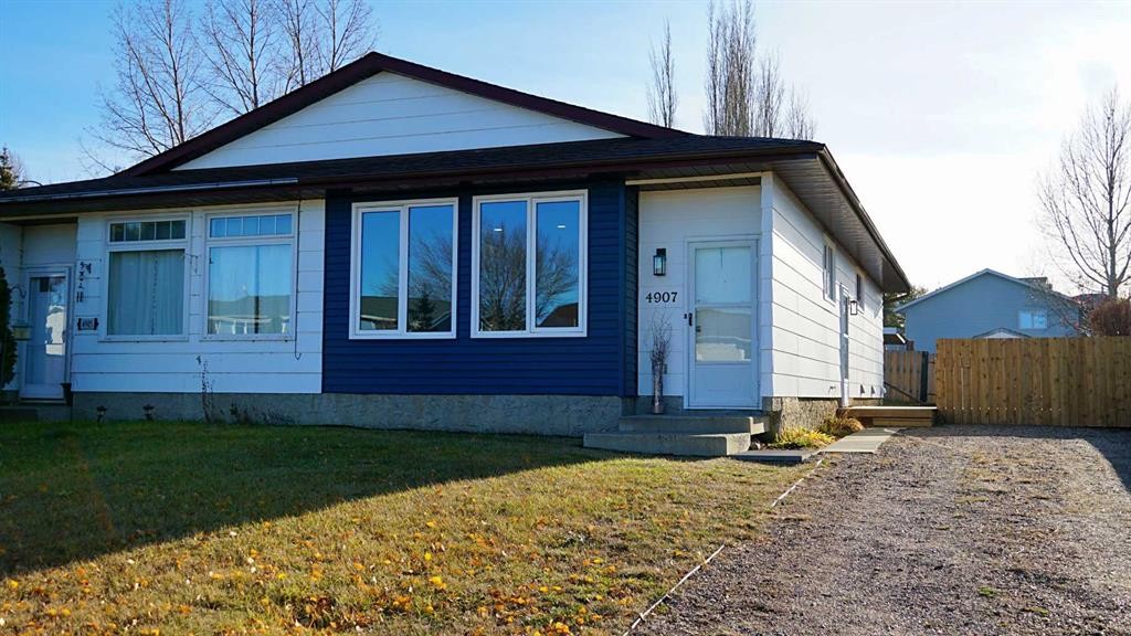 4907 53 Avenue, Kitscoty, AB - Outdoor