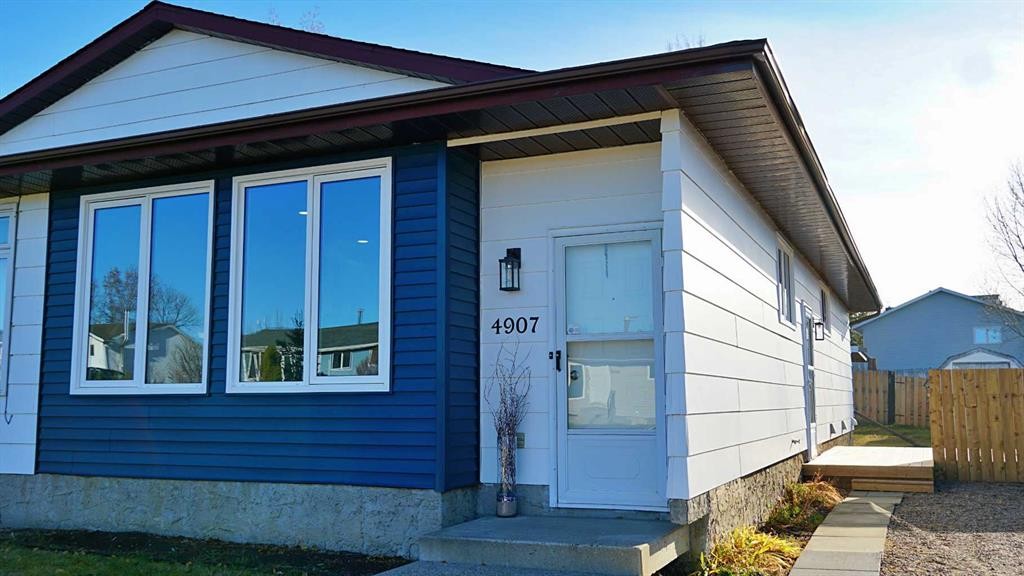 4907 53 Avenue, Kitscoty, AB - Outdoor With Deck Patio Veranda With Exterior