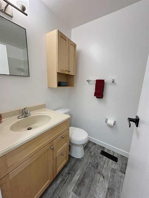 4907 53 Avenue, Kitscoty, AB - Indoor Photo Showing Bathroom