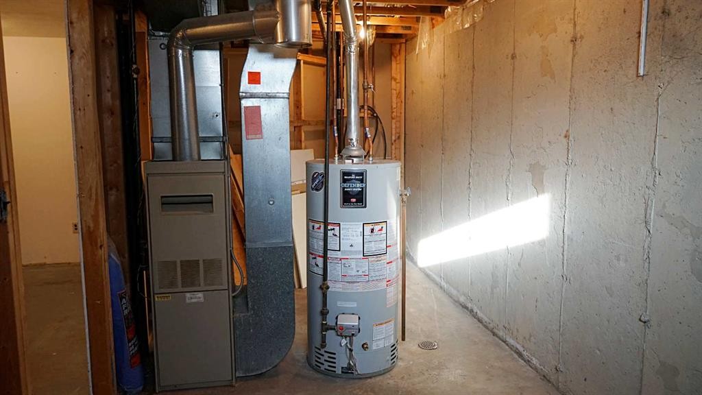 4907 53 Avenue, Kitscoty, AB - Indoor Photo Showing Basement
