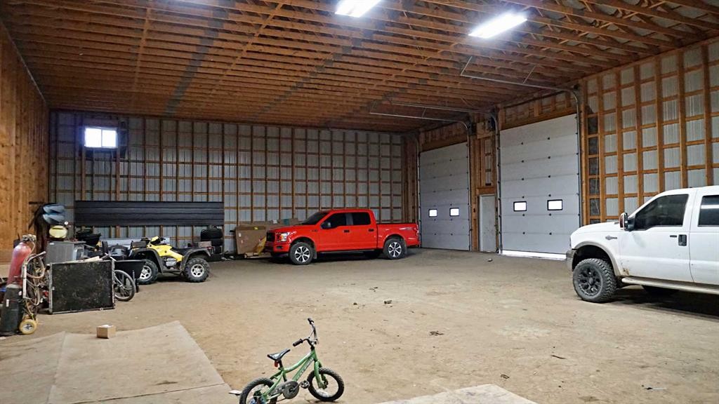 531040 Range Road 54, Rural Vermilion River, County Of, AB - Indoor Photo Showing Garage