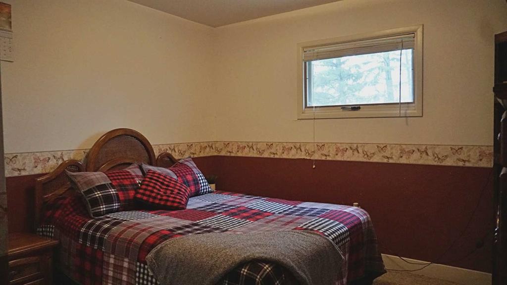 531040 Range Road 54, Rural Vermilion River, County Of, AB - Indoor Photo Showing Bedroom