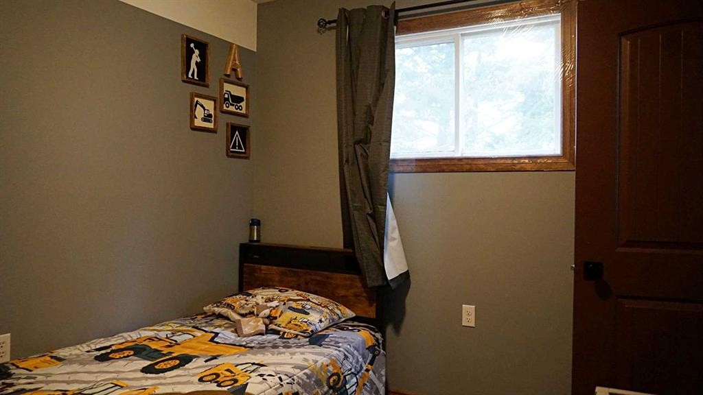 531040 Range Road 54, Rural Vermilion River, County Of, AB - Indoor Photo Showing Bedroom
