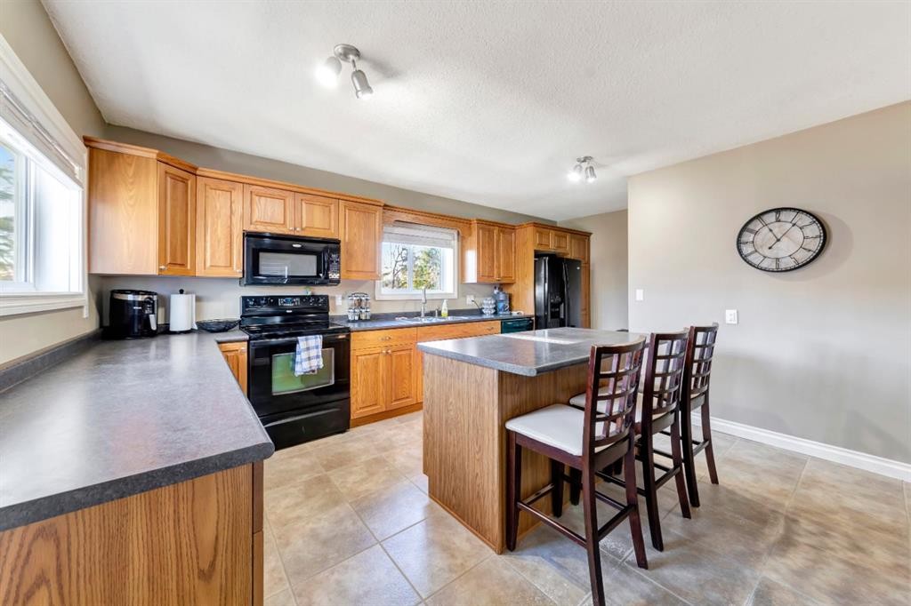 105 1St Ave West, Waseca, SK - Indoor Photo Showing Other Room