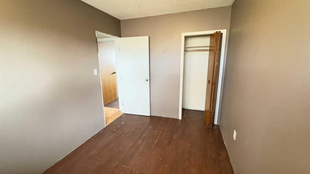 5131 52 Street, Consort, AB - Indoor Photo Showing Other Room