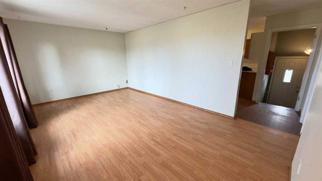 5131 52 Street, Consort, AB - Indoor Photo Showing Other Room
